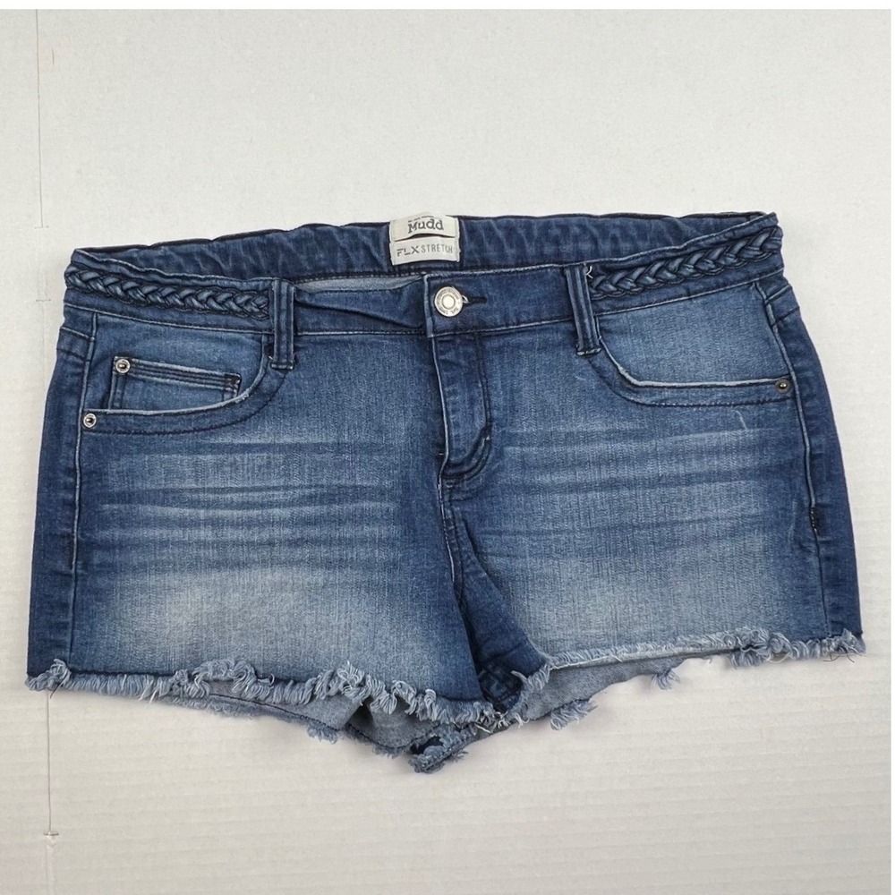 Mudd FLX Stretch Denim Shorts Y2K Medium Wash Braided Waist Raw Hem Size 17
